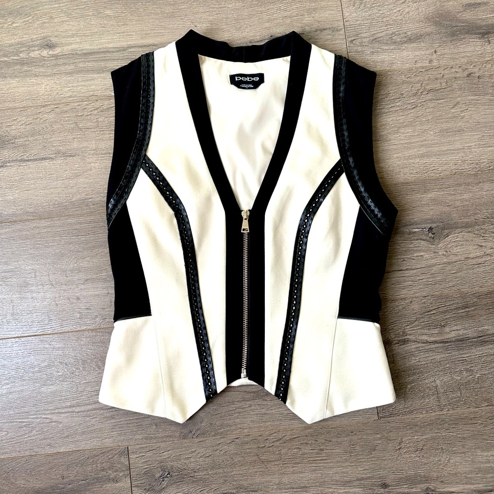 COPY - Bebe Vintage Black & White Vest